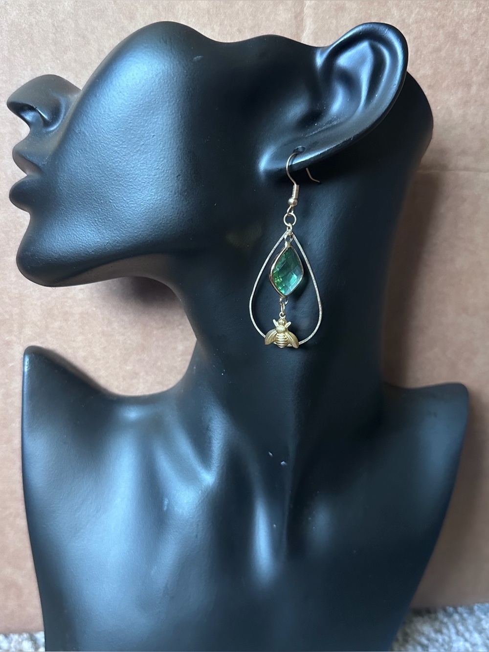 Honeybee green gem golden bronze dangly drop earrings